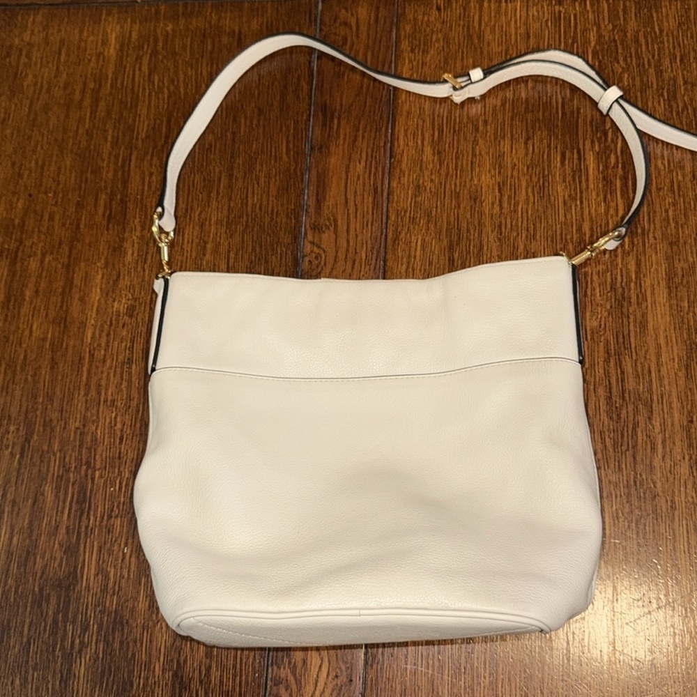 Marc Jacobs White Leather Empire City Bucket Bag - Picture 4 of 10